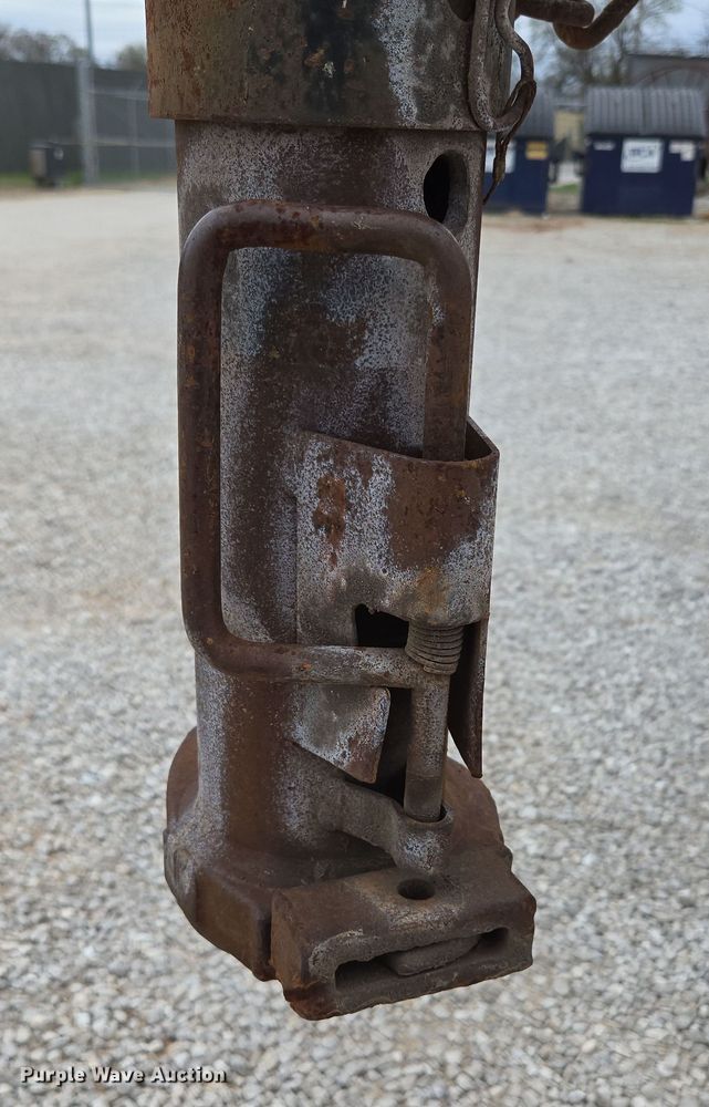 image for item DP6264 2010 Elite Trailer Dovetail-30 equipment trailer