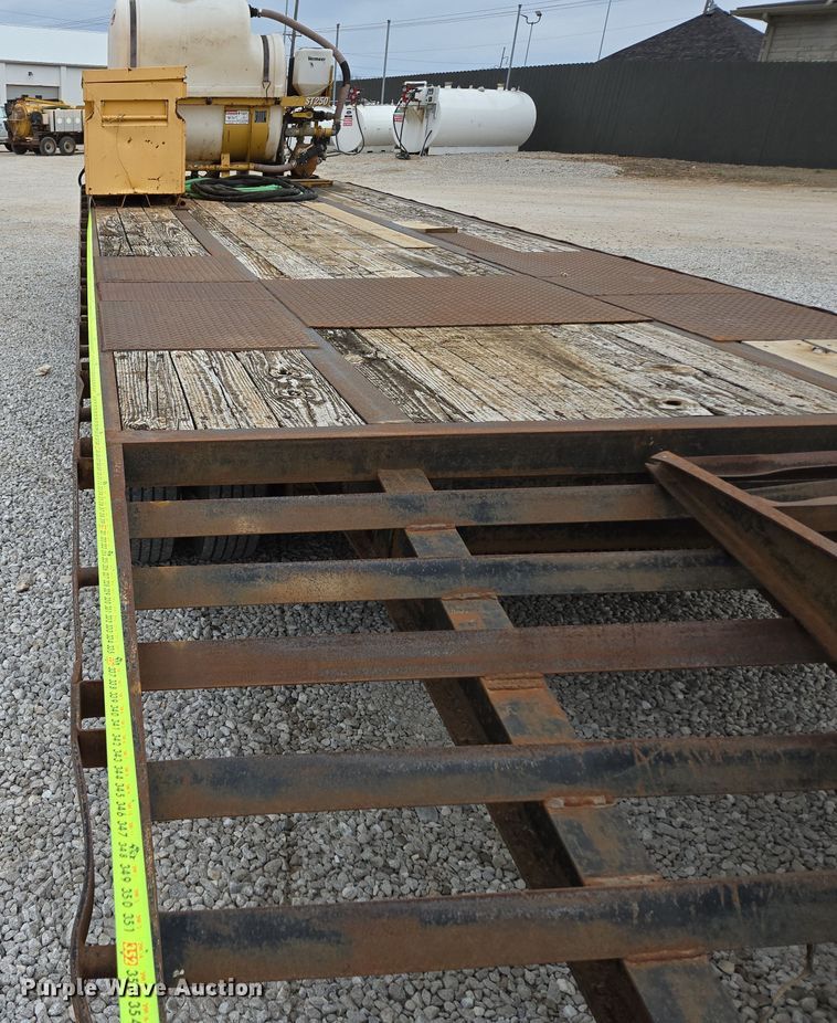 image for item DP6264 2010 Elite Trailer Dovetail-30 equipment trailer