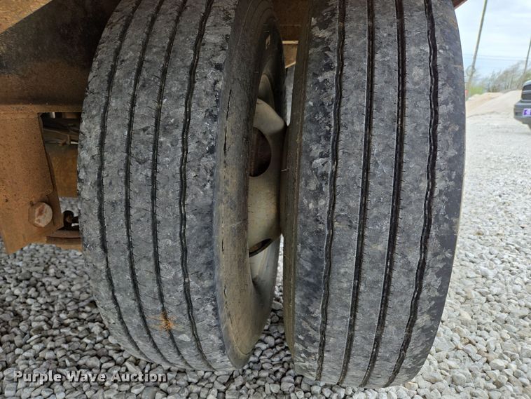 image for item DP6264 2010 Elite Trailer Dovetail-30 equipment trailer