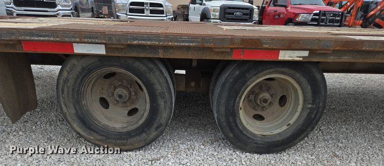 image for item DP6264 2010 Elite Trailer Dovetail-30 equipment trailer