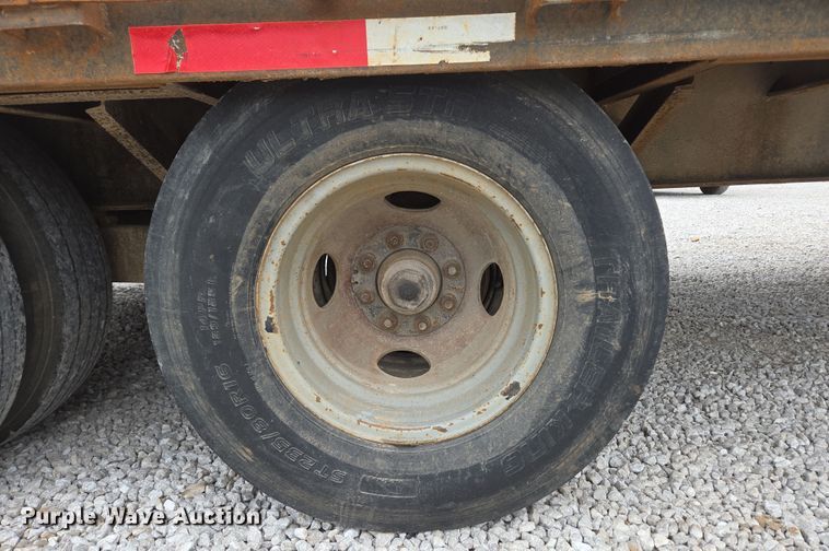 image for item DP6264 2010 Elite Trailer Dovetail-30 equipment trailer