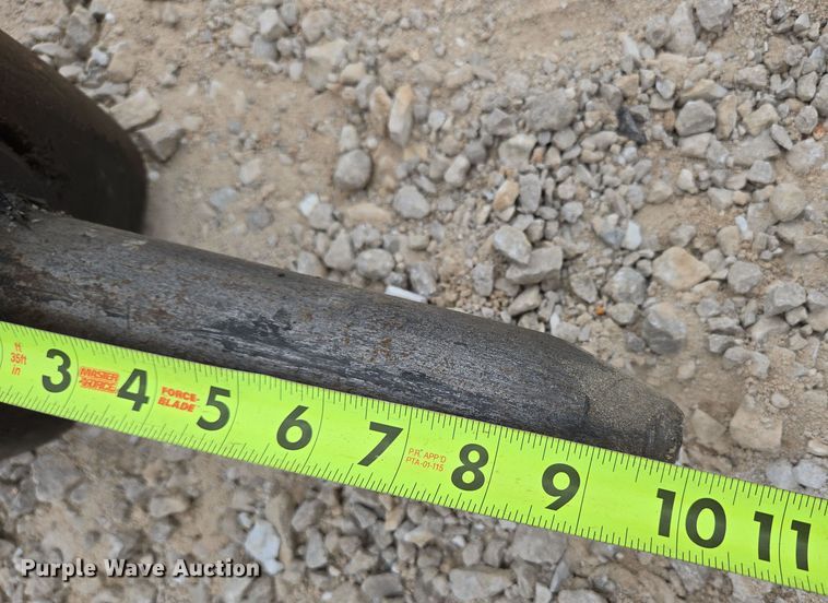 image for item DP6278 Kubota breaker