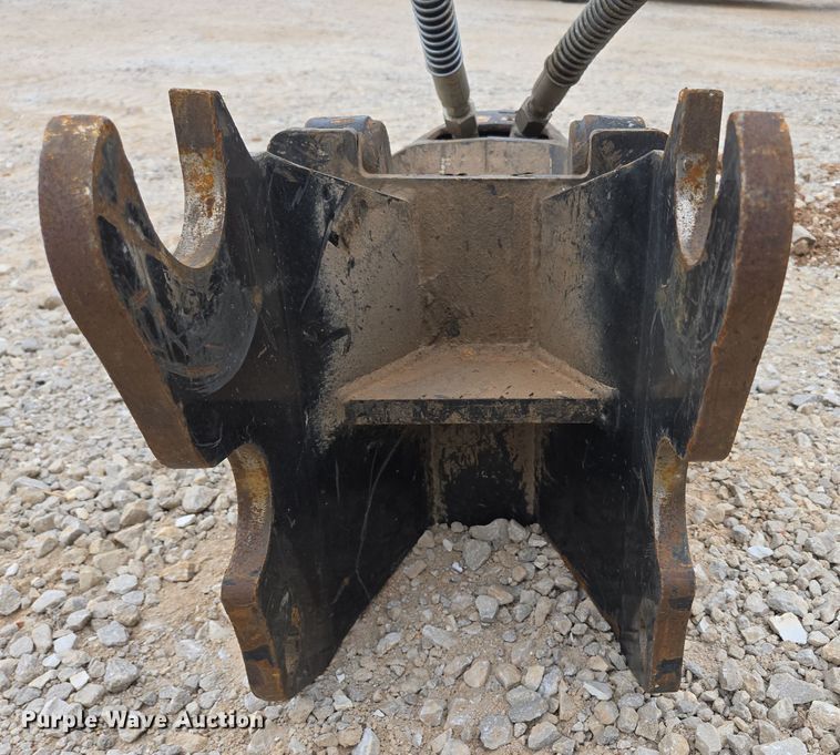 image for item DP6278 Kubota breaker