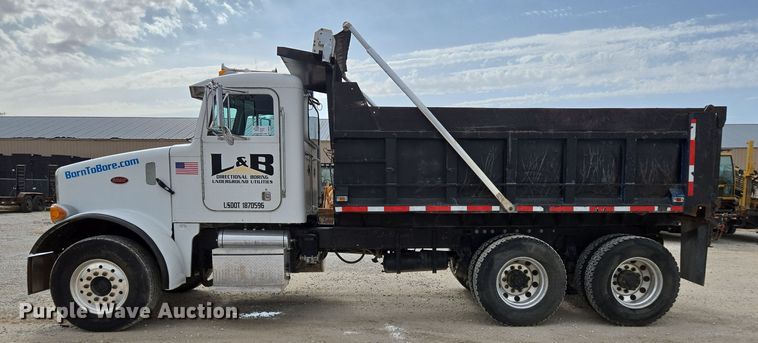 image for item DP6292 2002 Peterbilt 357 dump truck