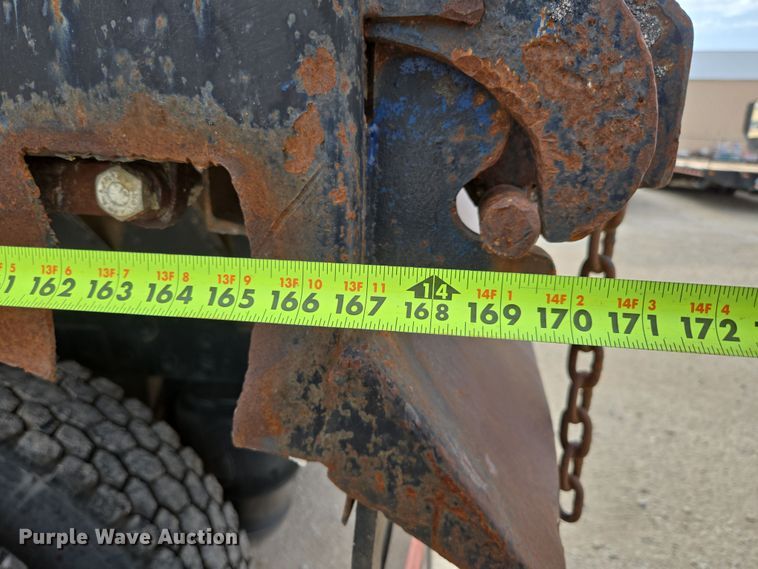 image for item DP6292 2002 Peterbilt 357 dump truck