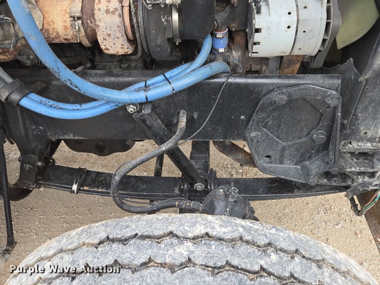 image for item DP6292 2002 Peterbilt 357 dump truck