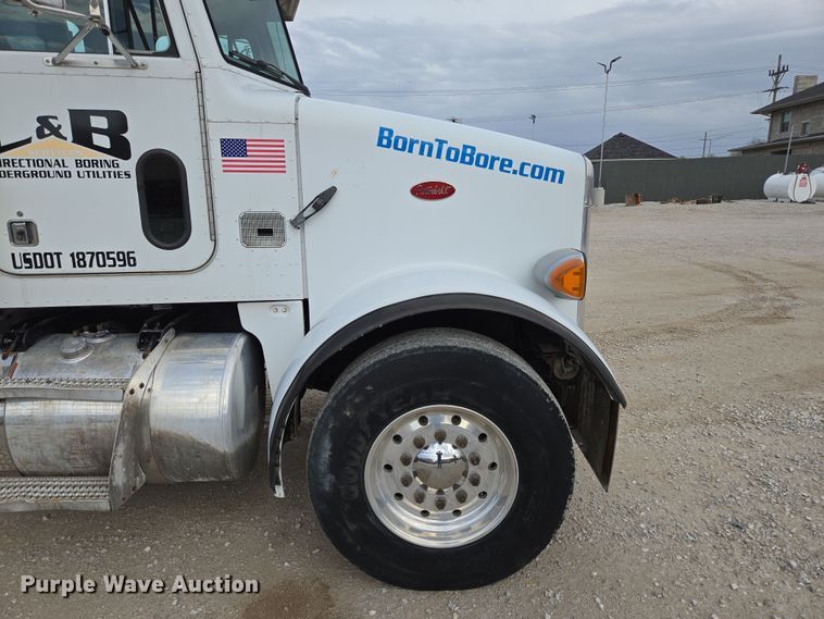 image for item DP6292 2002 Peterbilt 357 dump truck