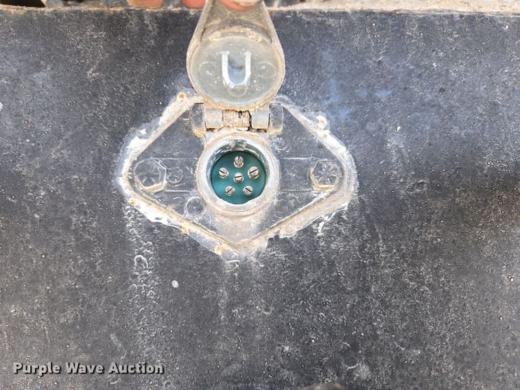 image for item DP6292 2002 Peterbilt 357 dump truck