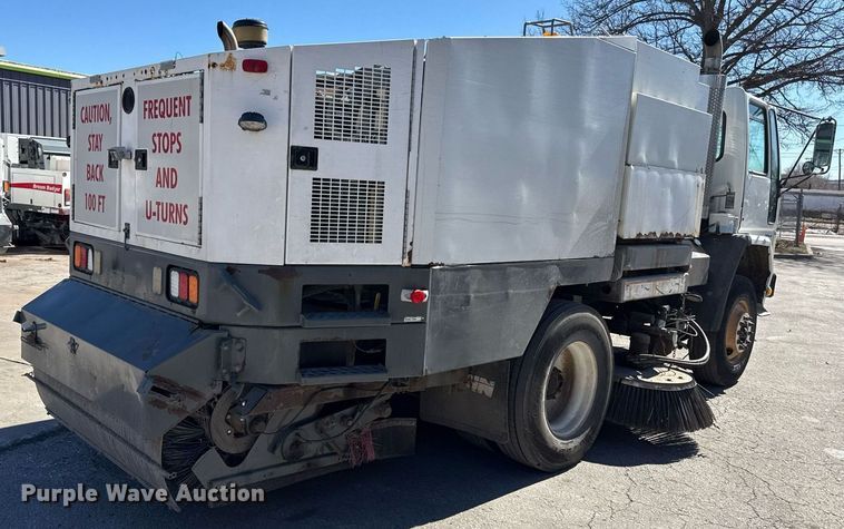 image for item DQ6671 2007 Sterling SC8000 street sweeper truck