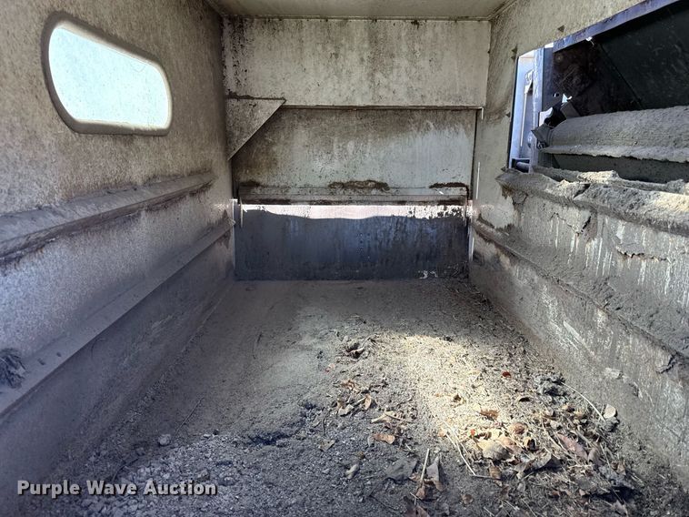 image for item DQ6671 2007 Sterling SC8000 street sweeper truck