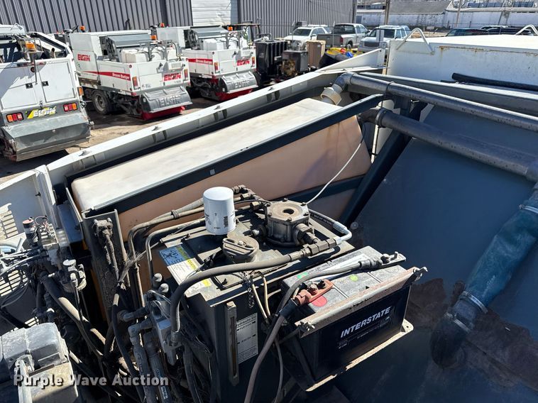 image for item DQ6671 2007 Sterling SC8000 street sweeper truck