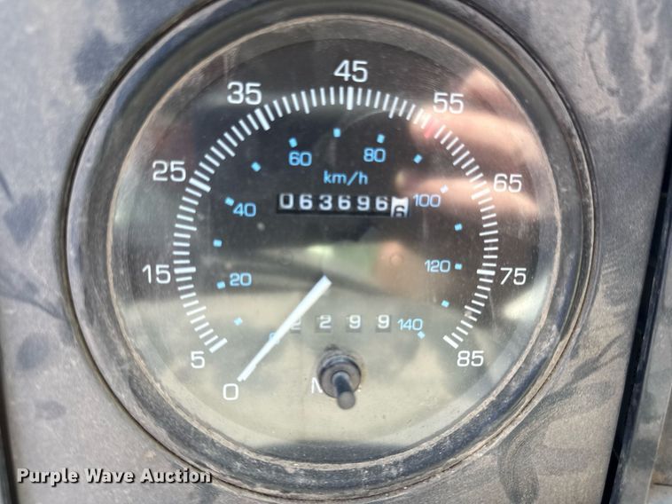 image for item DQ6671 2007 Sterling SC8000 street sweeper truck