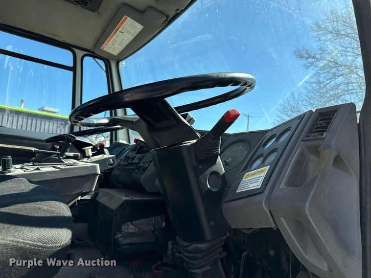 image for item DQ6671 2007 Sterling SC8000 street sweeper truck