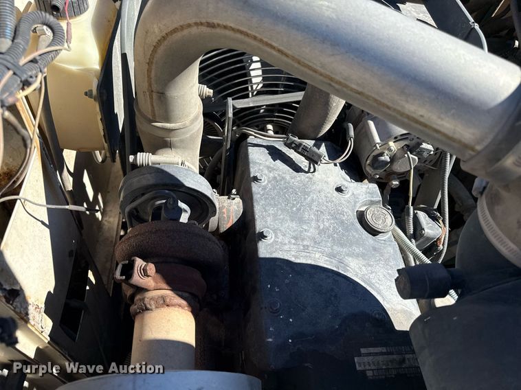 image for item DQ6671 2007 Sterling SC8000 street sweeper truck