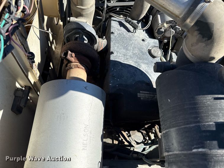 image for item DQ6671 2007 Sterling SC8000 street sweeper truck