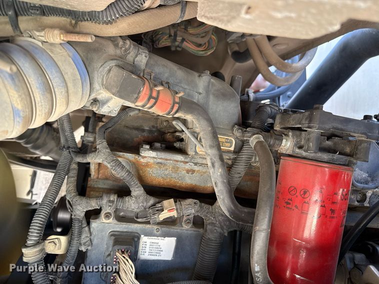 image for item DQ6671 2007 Sterling SC8000 street sweeper truck