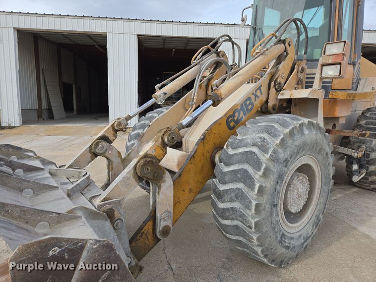 image for item DS5283 1997 Case 621B XT wheel loader