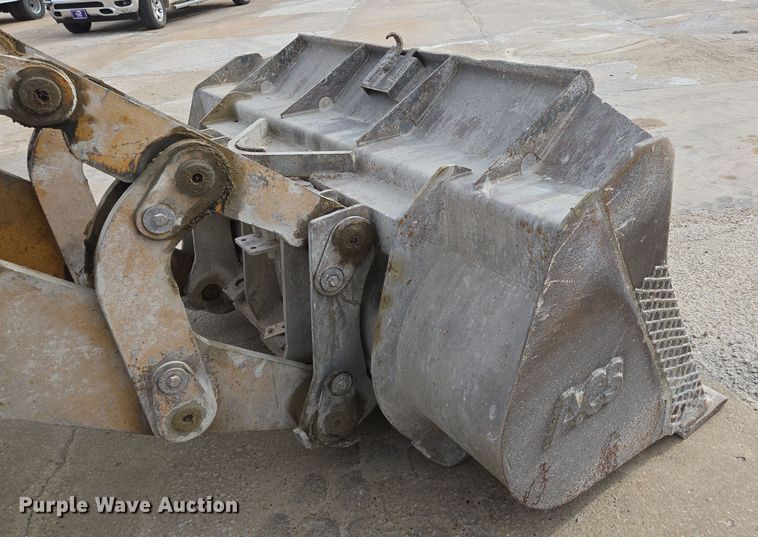 image for item DS5283 1997 Case 621B XT wheel loader