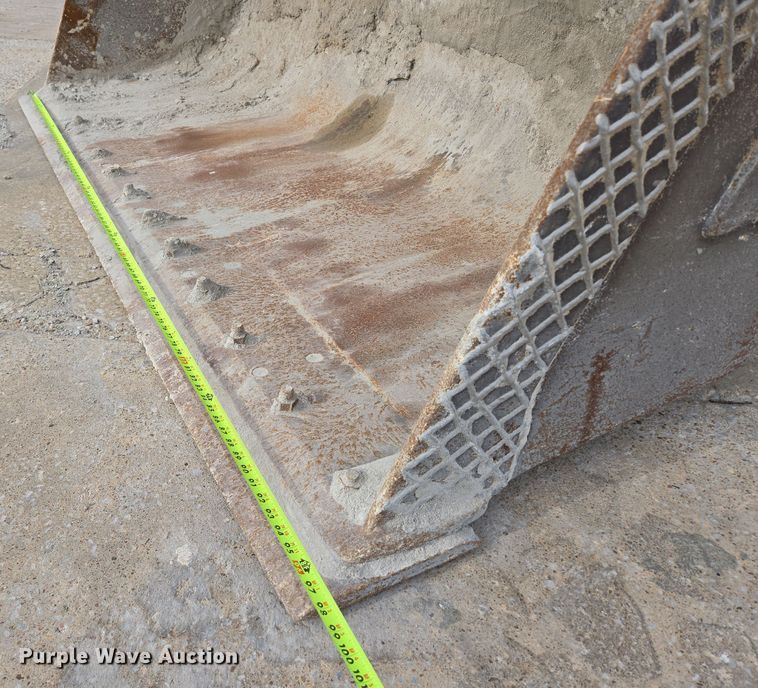 image for item DS5283 1997 Case 621B XT wheel loader