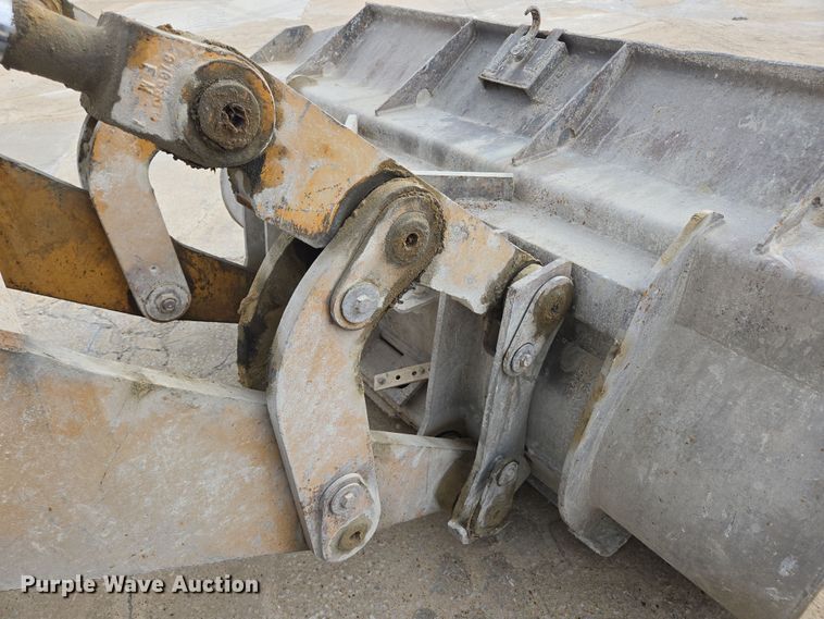 image for item DS5283 1997 Case 621B XT wheel loader