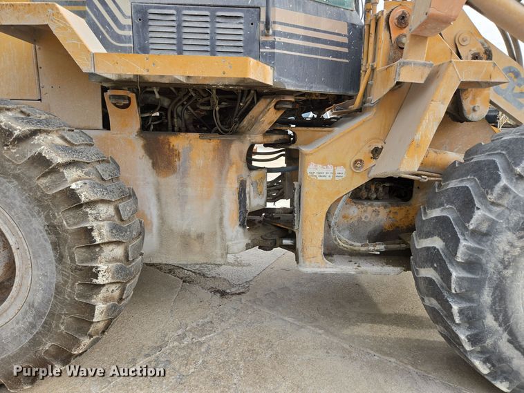 image for item DS5283 1997 Case 621B XT wheel loader