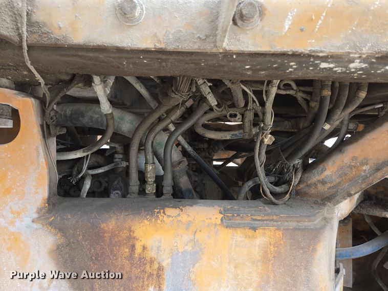 image for item DS5283 1997 Case 621B XT wheel loader