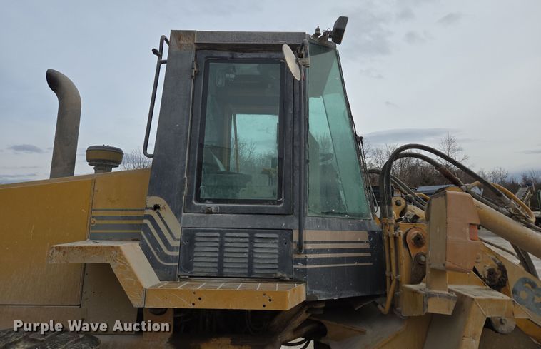 image for item DS5283 1997 Case 621B XT wheel loader