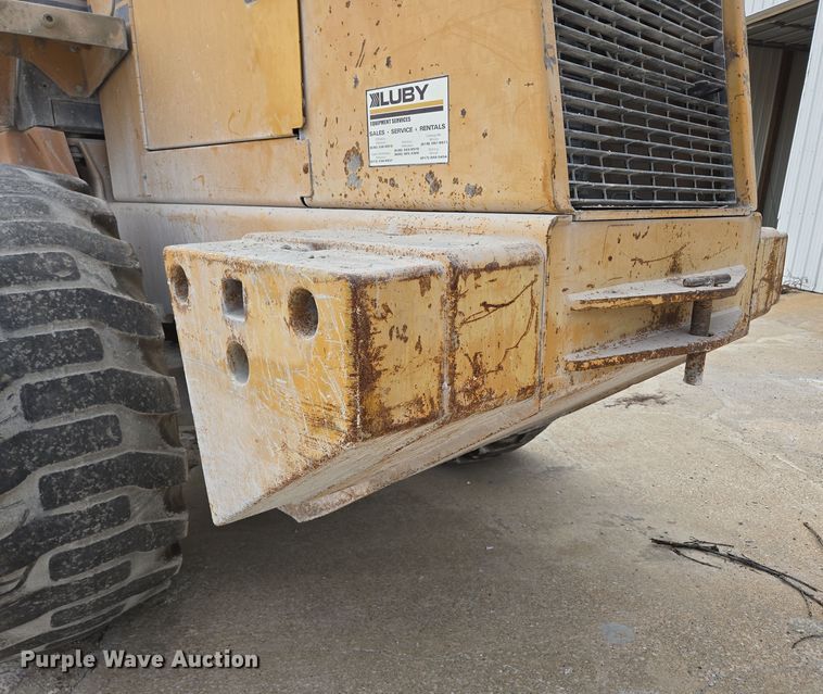 image for item DS5283 1997 Case 621B XT wheel loader