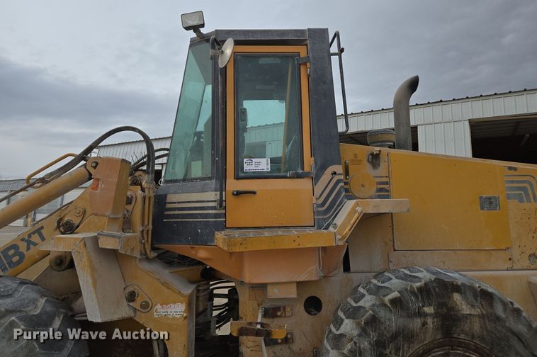 image for item DS5283 1997 Case 621B XT wheel loader