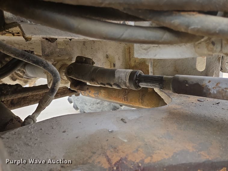 image for item DS5283 1997 Case 621B XT wheel loader