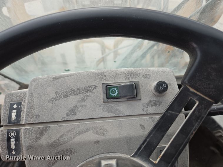 image for item DS5283 1997 Case 621B XT wheel loader