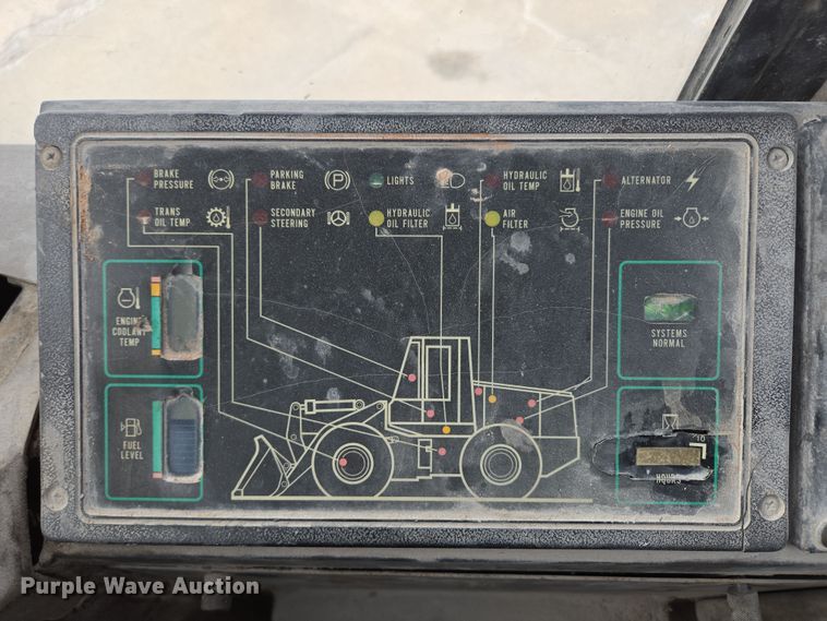 image for item DS5283 1997 Case 621B XT wheel loader