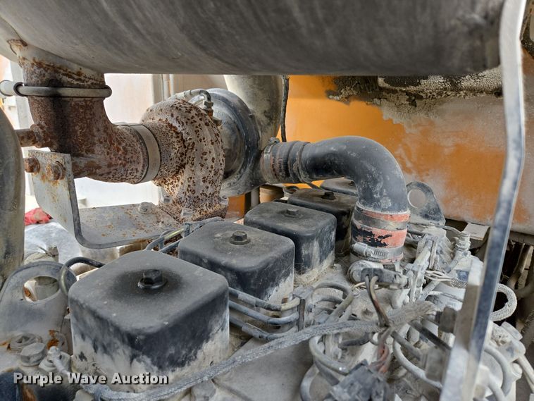 image for item DS5283 1997 Case 621B XT wheel loader