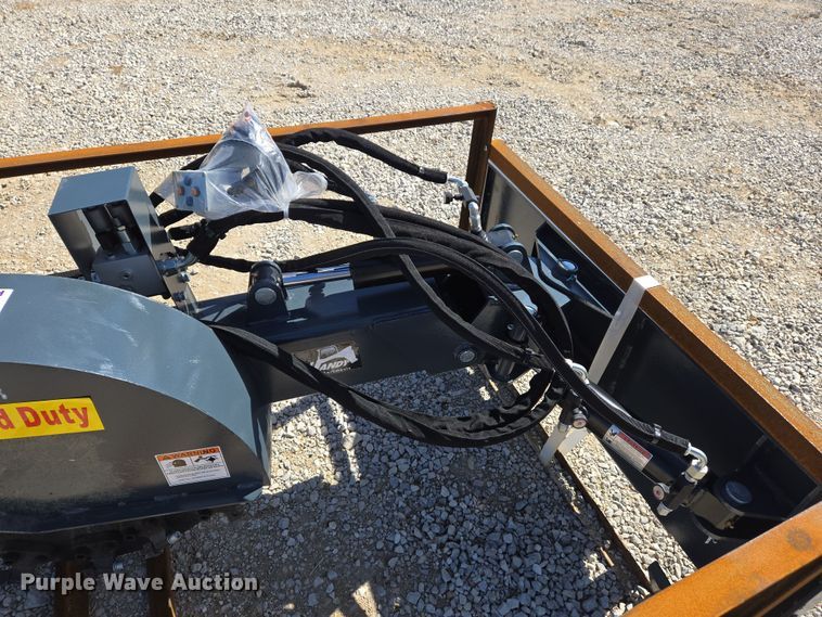 image for item DS5317 Handy HSSG27 skid steer stump grinder