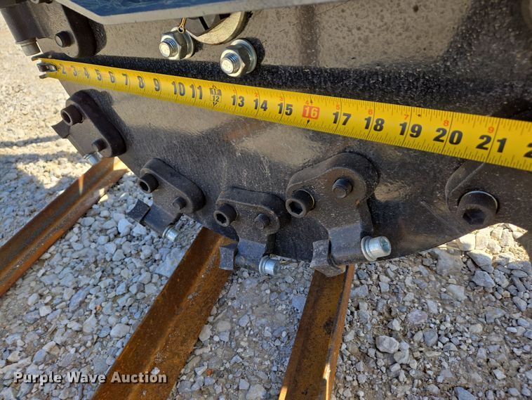 image for item DS5317 Handy HSSG27 skid steer stump grinder