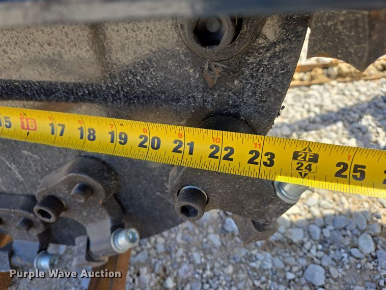 image for item DS5317 Handy HSSG27 skid steer stump grinder