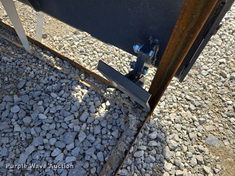 image for item DS5317 Handy HSSG27 skid steer stump grinder