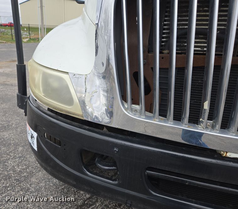 image for item DS5336 2005 International 4300 forestry bucket truck