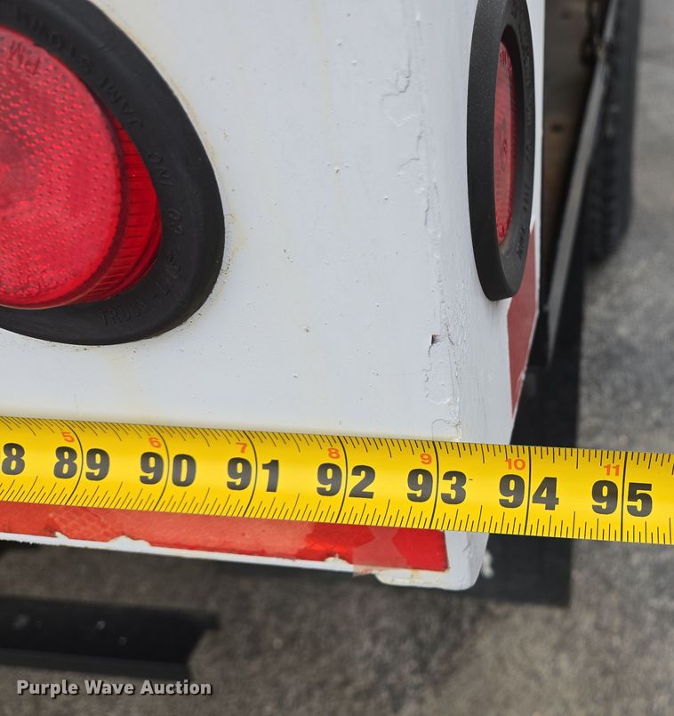 image for item DS5336 2005 International 4300 forestry bucket truck