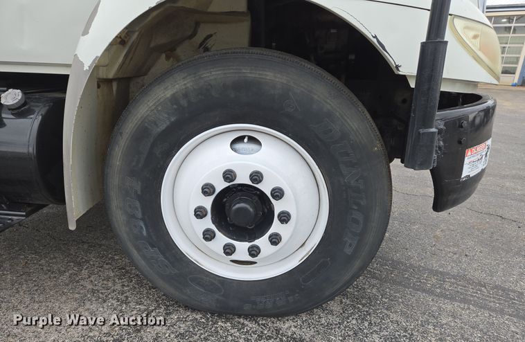 image for item DS5336 2005 International 4300 forestry bucket truck