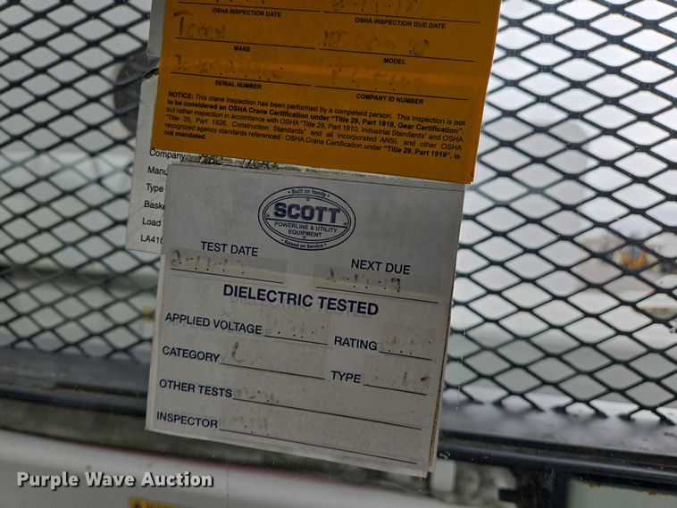 image for item DS5336 2005 International 4300 forestry bucket truck