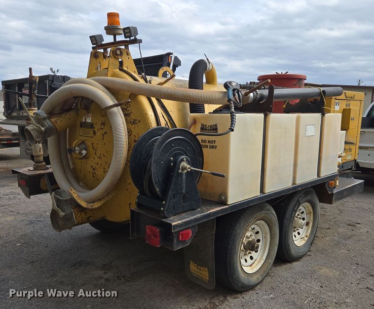 image for item DS5337 2011 Vermeer LP555DT-L vacuum excavator