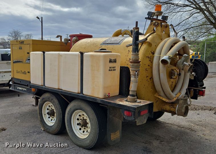 image for item DS5337 2011 Vermeer LP555DT-L vacuum excavator