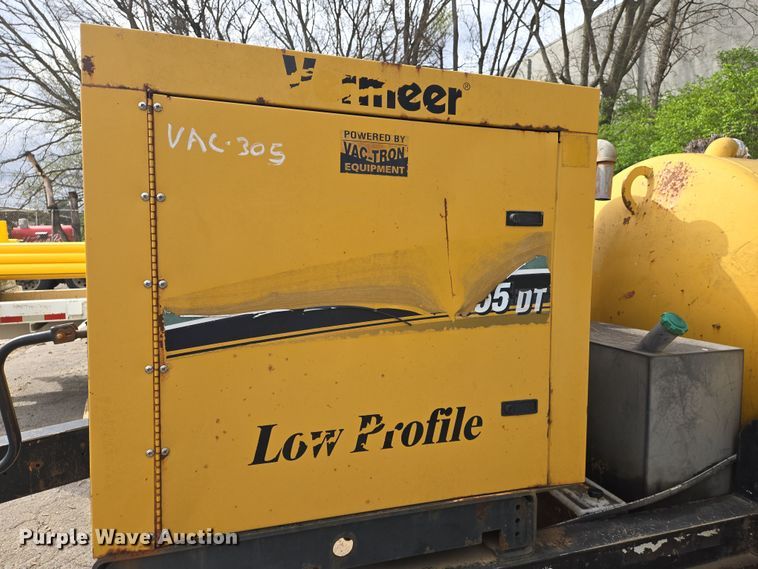 image for item DS5337 2011 Vermeer LP555DT-L vacuum excavator