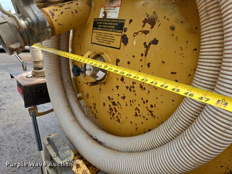 image for item DS5337 2011 Vermeer LP555DT-L vacuum excavator