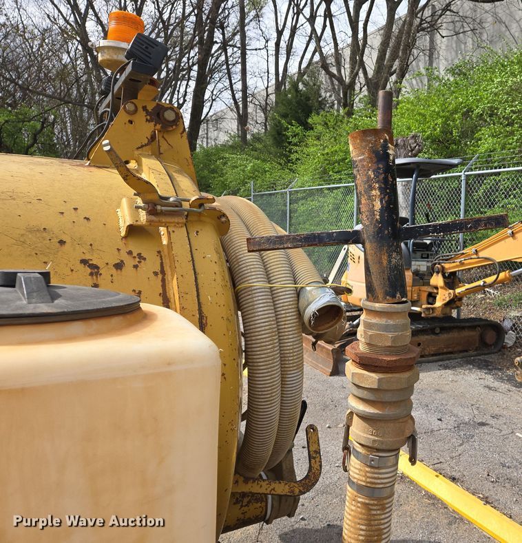 image for item DS5337 2011 Vermeer LP555DT-L vacuum excavator