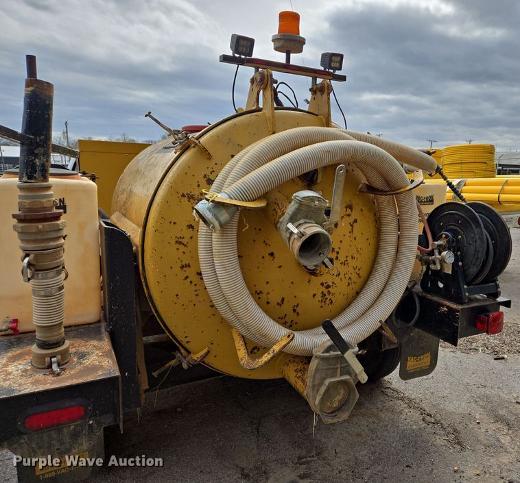 image for item DS5337 2011 Vermeer LP555DT-L vacuum excavator