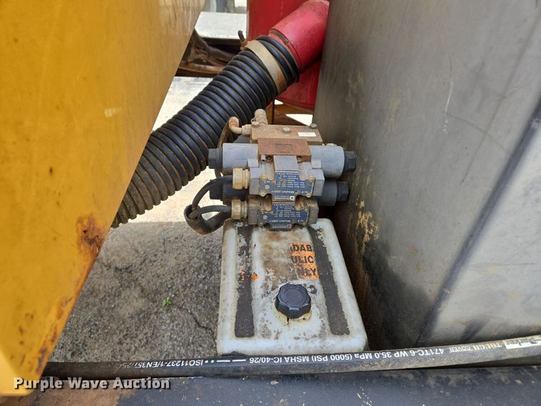 image for item DS5337 2011 Vermeer LP555DT-L vacuum excavator