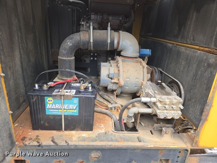 image for item DS5337 2011 Vermeer LP555DT-L vacuum excavator