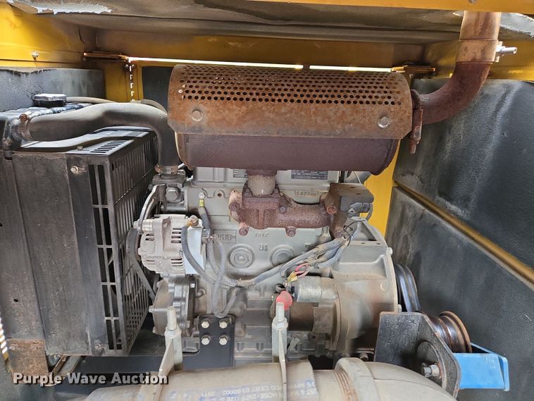 image for item DS5337 2011 Vermeer LP555DT-L vacuum excavator